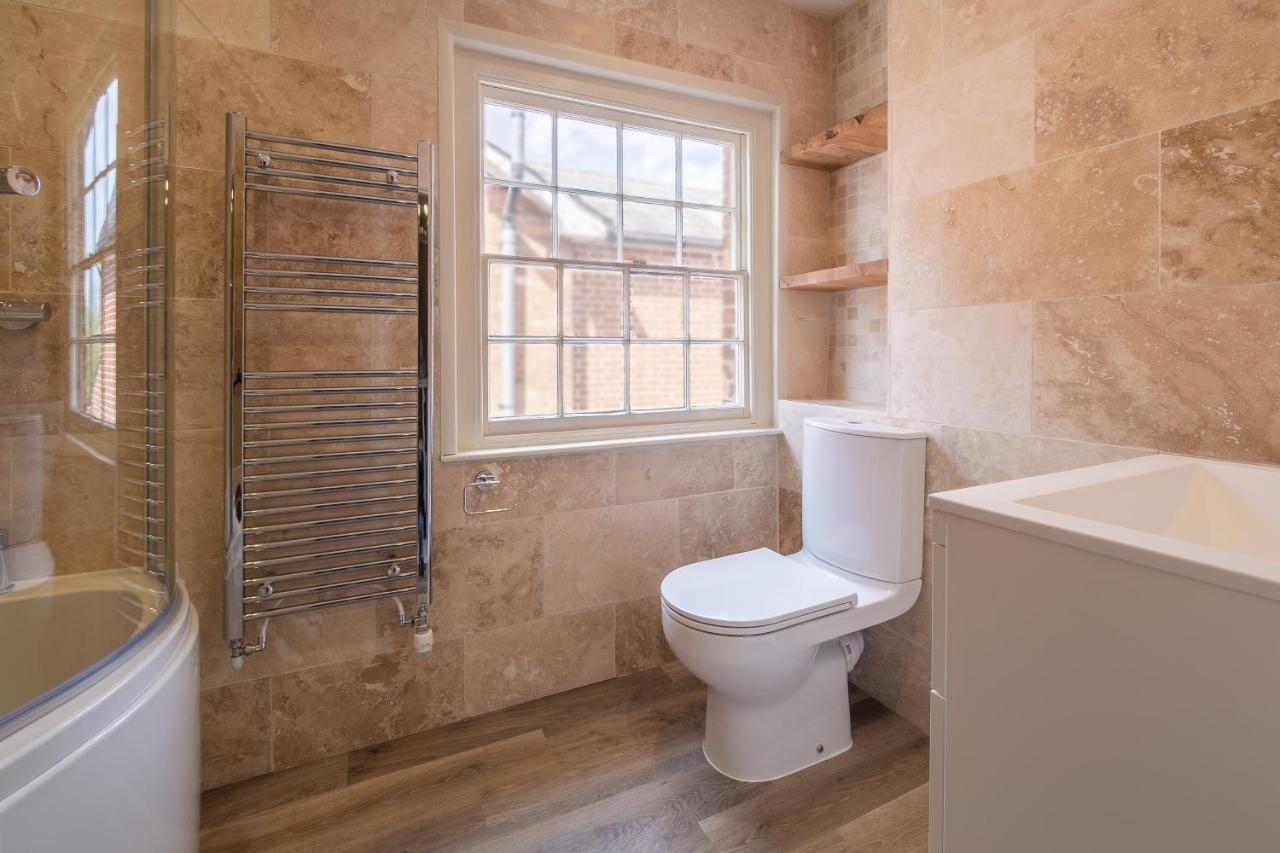 Immaculate Luxury Retreat In Pretty Village With Great Pubs - Box Valley Cottage ストーク・バイ・ネイランド エクステリア 写真